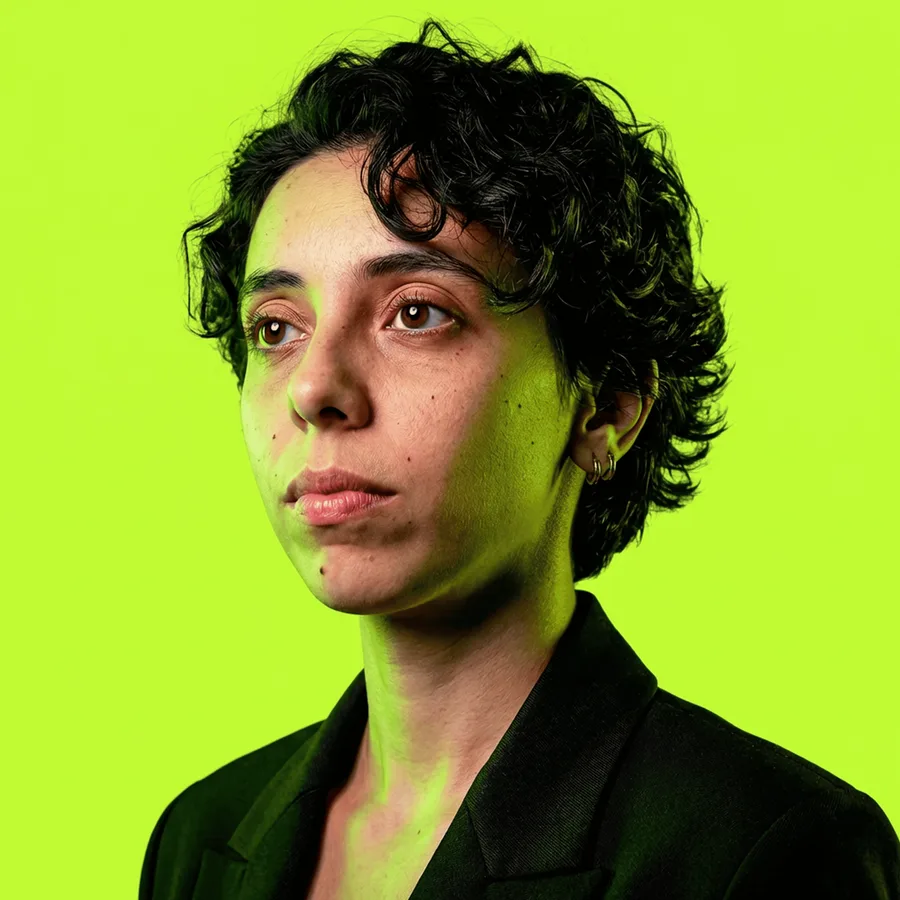 Bruna Veiga, designer